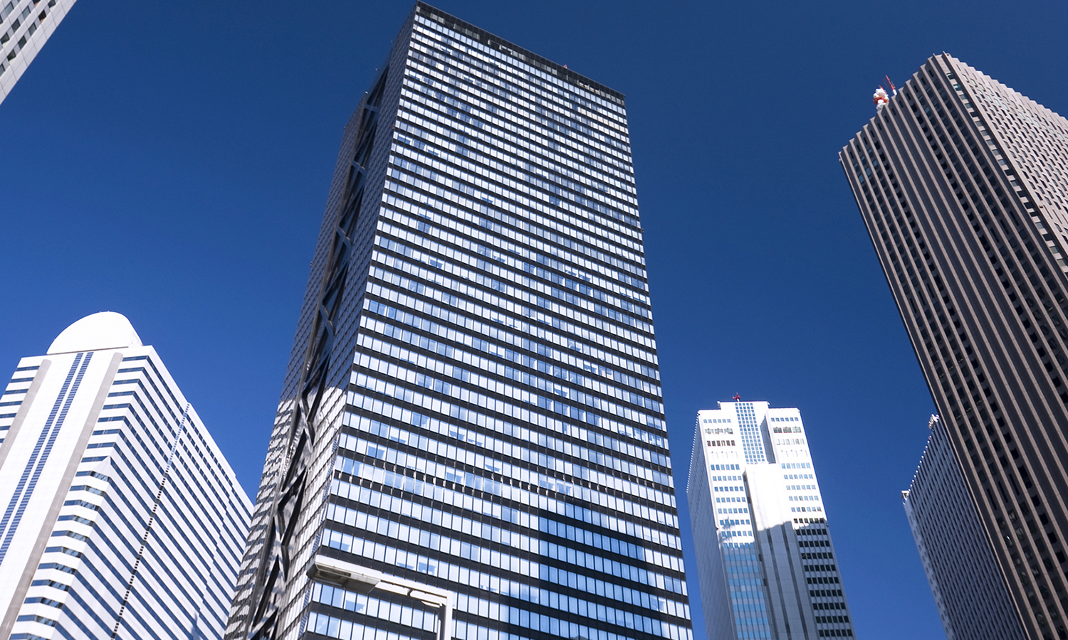 Through real estate, create a new future