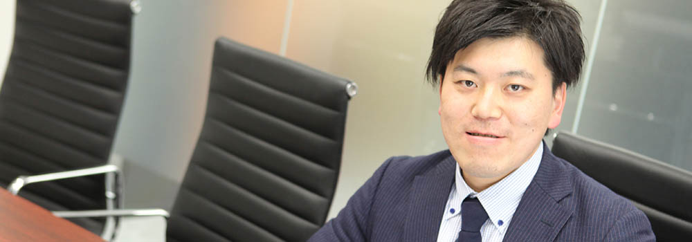 財務経理部 課長